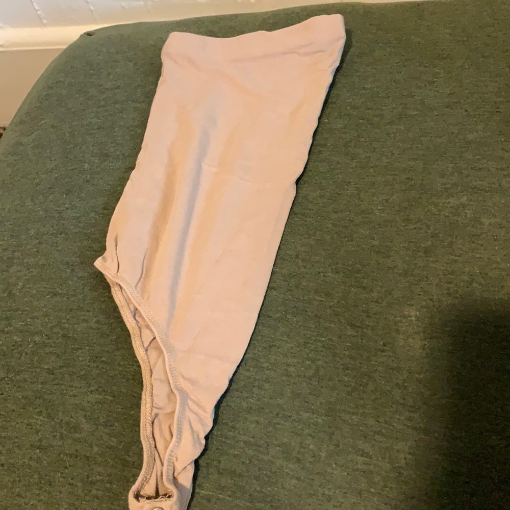 Nude strapless bodysuit